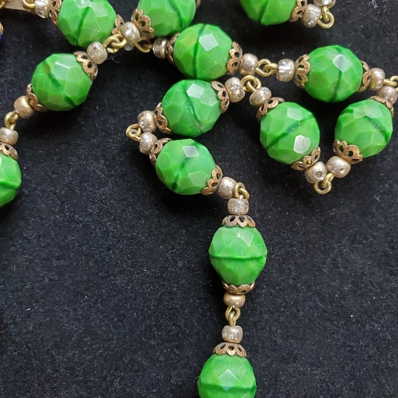 VINTAGE CZECH GLASS & BUTTERFLY NECKLACE - Picture 4 of 7